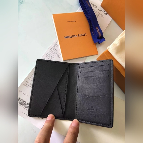 Louis Vuitton Pocket Organizer - Picture 3 of 6